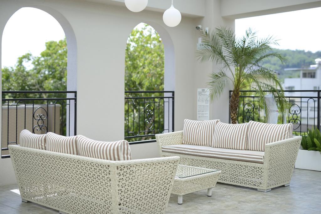 Caffir Garden Hotel Jiji Luaran gambar