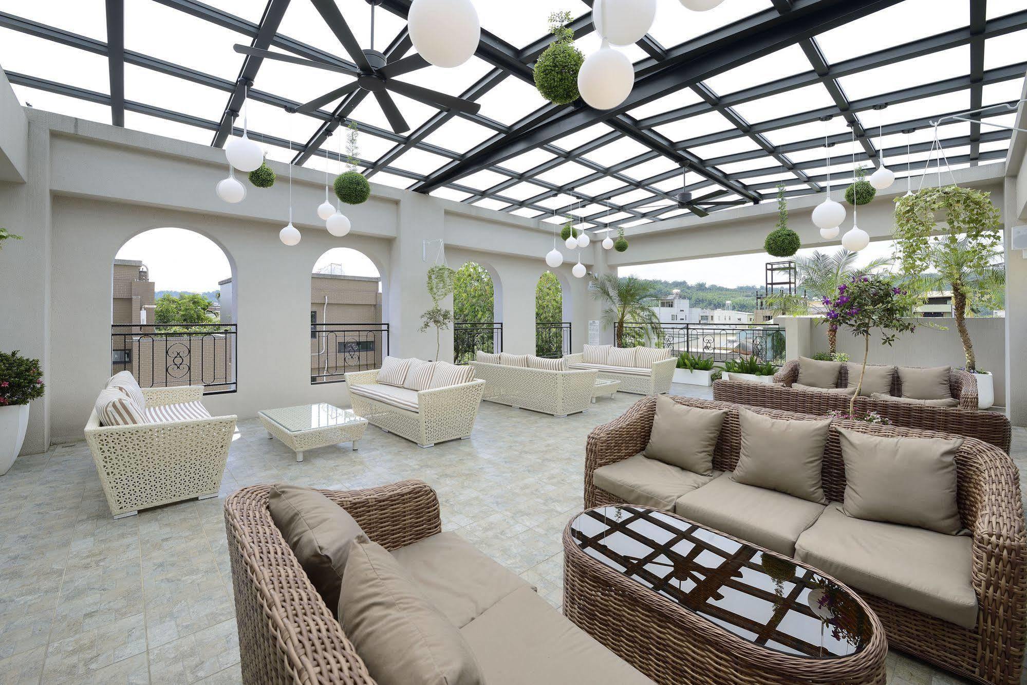 Caffir Garden Hotel Jiji Luaran gambar